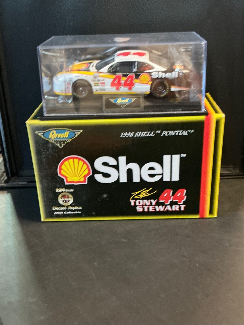 Revell Shell #44 Tony Stewart 1998 Pontiac Die-Cast Car - White/Red/Yellow